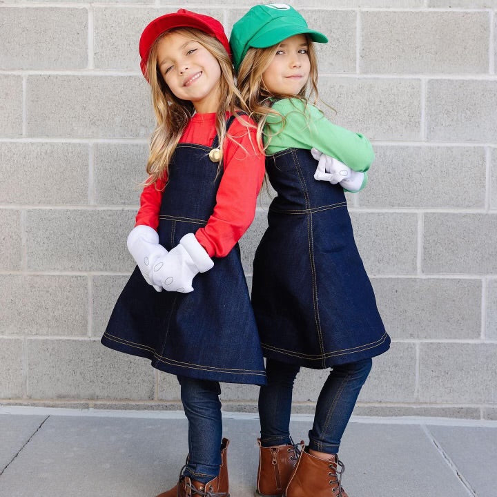 Super Mario Bros Family Halloween custom costumes. Mario and Luigi custom costumes for childs - dress up