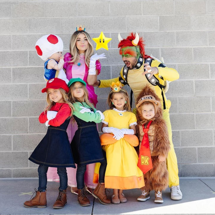 Mario Bross Family Halloween custom costumes - dress up