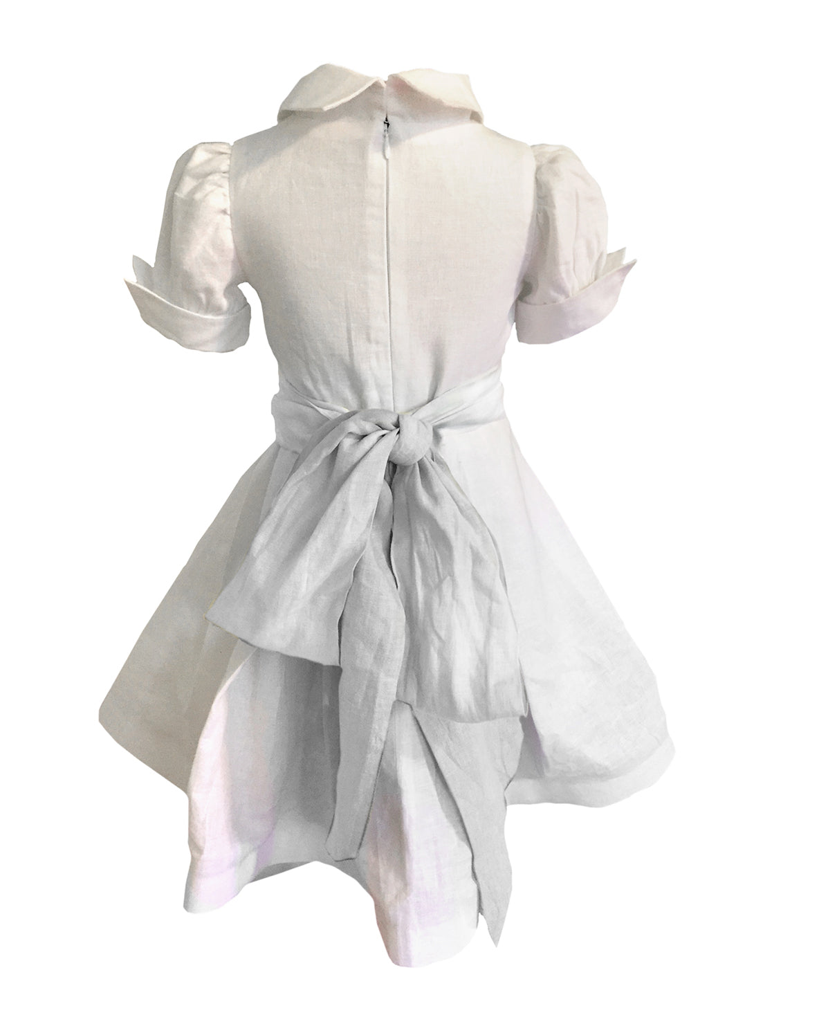 The Easton linen flower girl and communion dress with tailored collar and sleeves – refined and elegant for special occasions.

